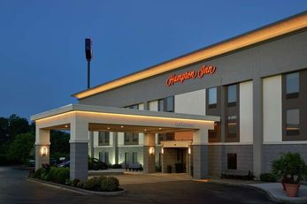 Hampton Inn I-65-Brooks Rd.