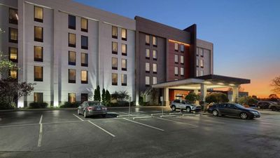 Hampton Inn Louisville I-265 East
