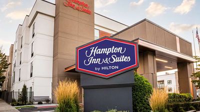 Hampton Inn & Suites Seattle-Downtown