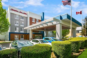 Hampton Inn & Suites Lynnwood