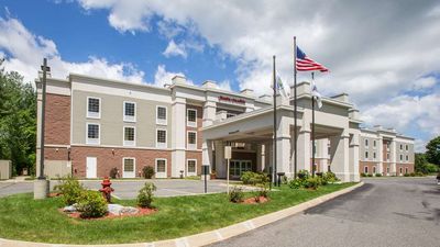 Hampton Inn & Suites Lenox