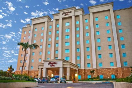 Hampton Inn by Hilton Tampico