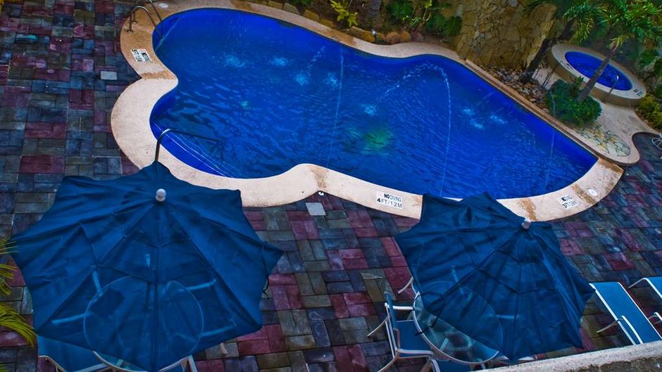 Hampton Inn by Hilton Tampico Pool