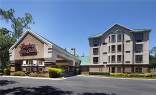 Hampton Inn & Suites Tampa North