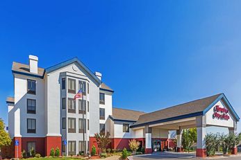 Hampton Inn & Suites