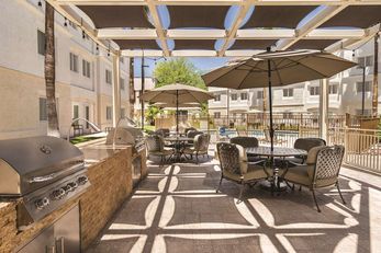 Homewood Suites St Philip's Plaza Univ