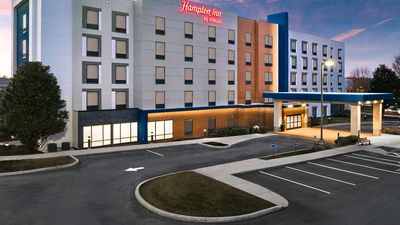 Hampton Inn West