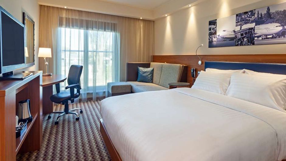 Hampton by Hilton Warsaw Airport Room
