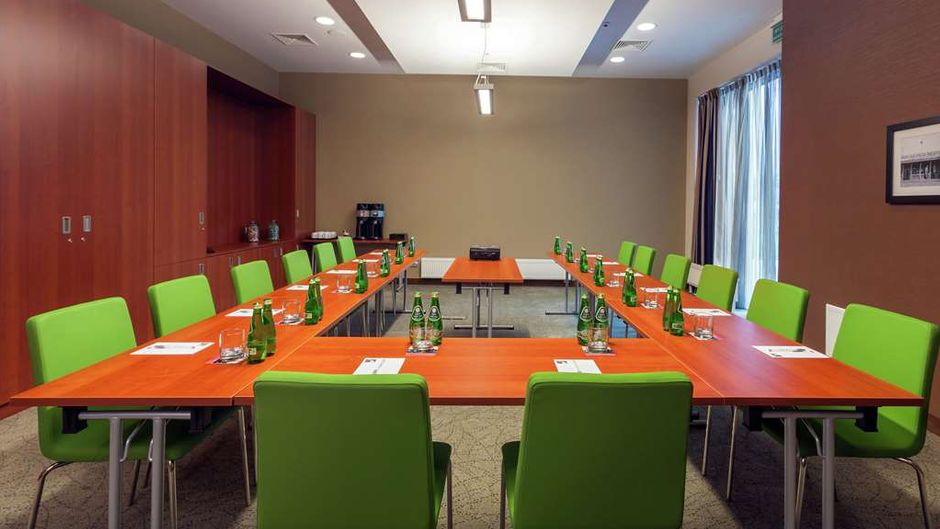 Hampton by Hilton Warsaw Airport Meeting
