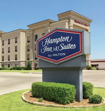 Hampton Inn & Suites Enid