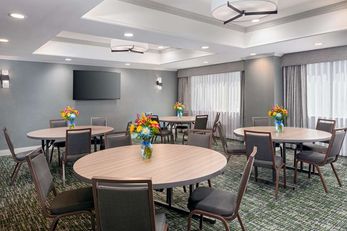 Hampton Inn Hartford/Airport