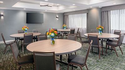 Hampton Inn Hartford/Airport