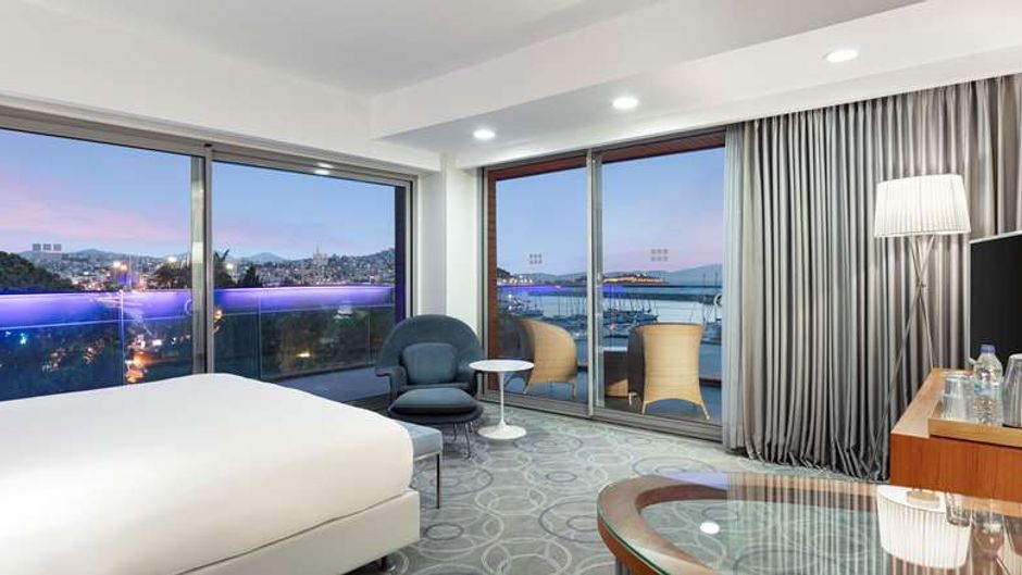 DoubleTree by Hilton Hotel Kusadasi Room