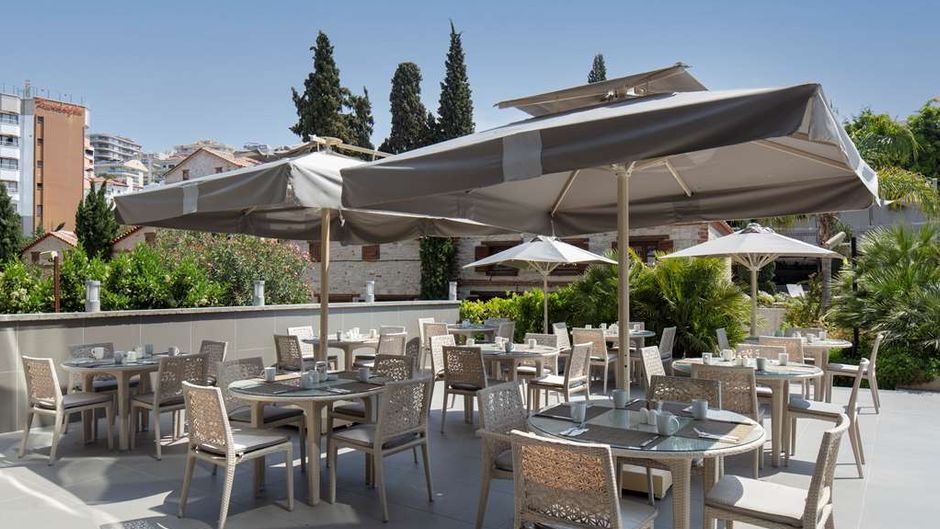 DoubleTree by Hilton Hotel Kusadasi Restaurant