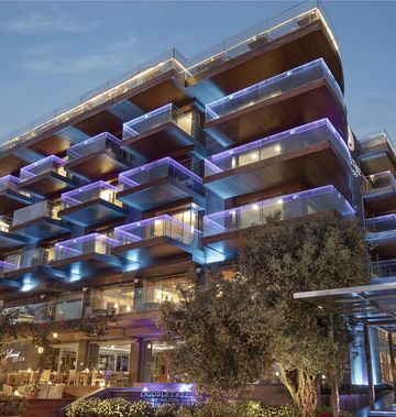 DoubleTree by Hilton Hotel Kusadasi
