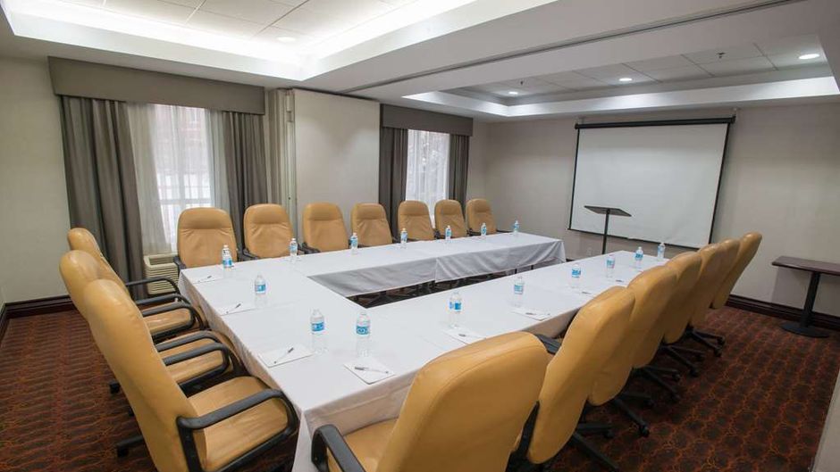 Hampton Inn Oakville - Mississauga Meeting