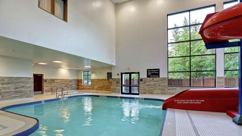 Hampton Inn by Hilton Chilliwack Pool