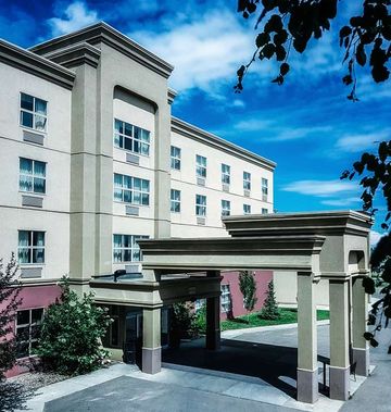 Hampton Inn Edmonton Airport