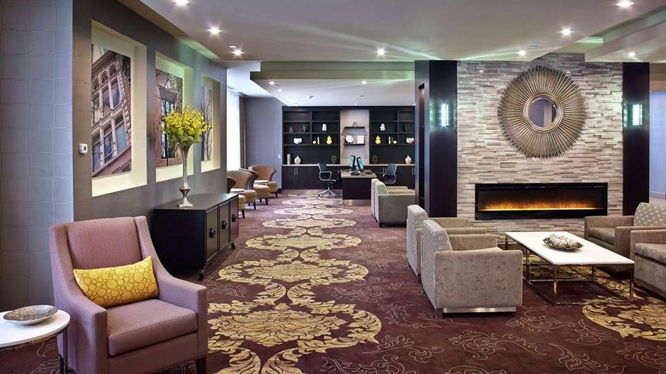 Homewood Suites Hamilton Lobby