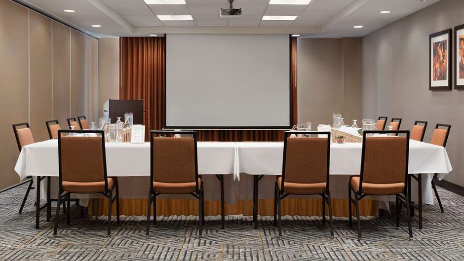 Homewood Suites by Hilton St Jacobs Meeting