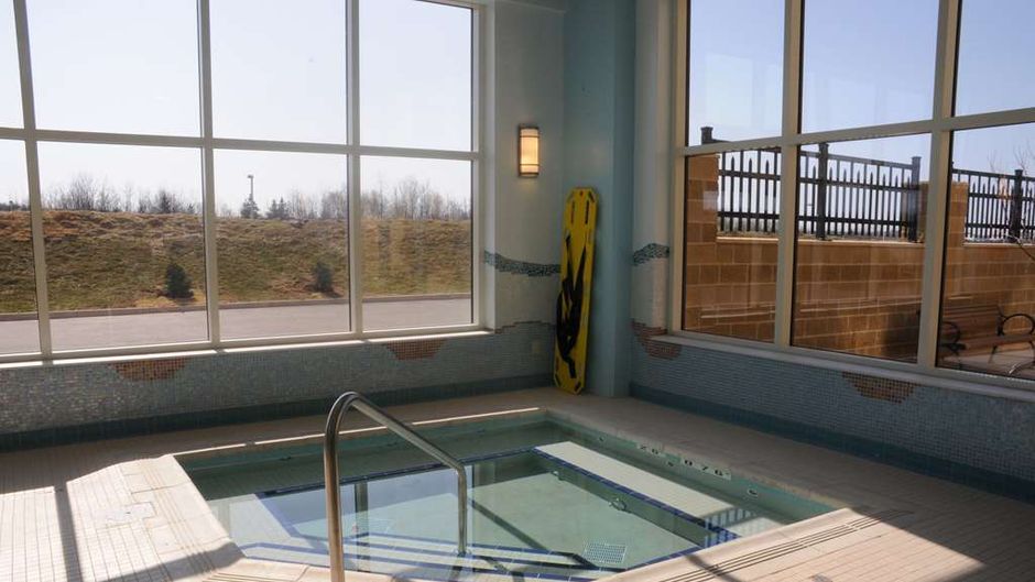 Hampton Inn & Suites Halifax - Dartmouth Pool