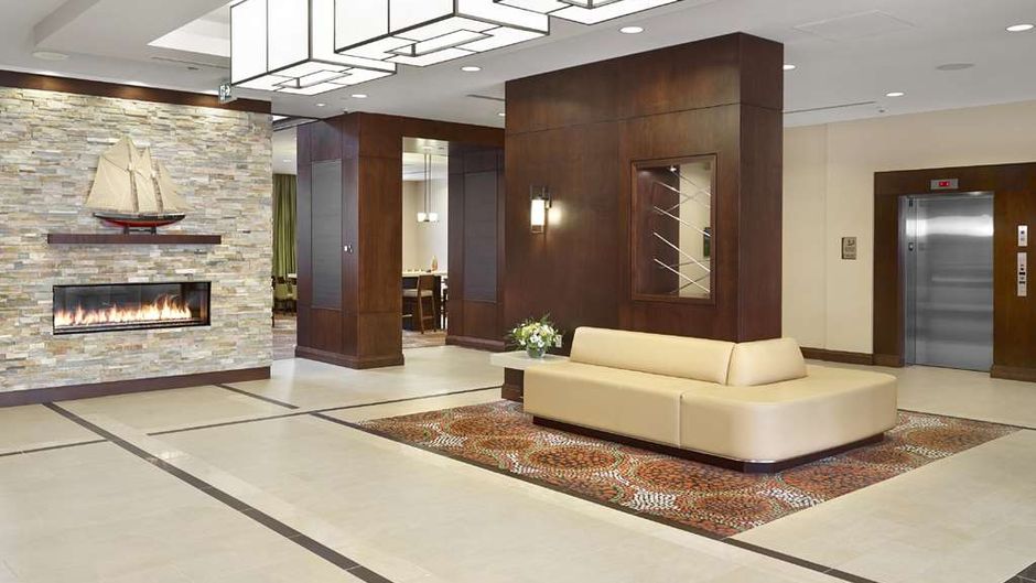 Homewood Suites by Hilton Downtown Lobby