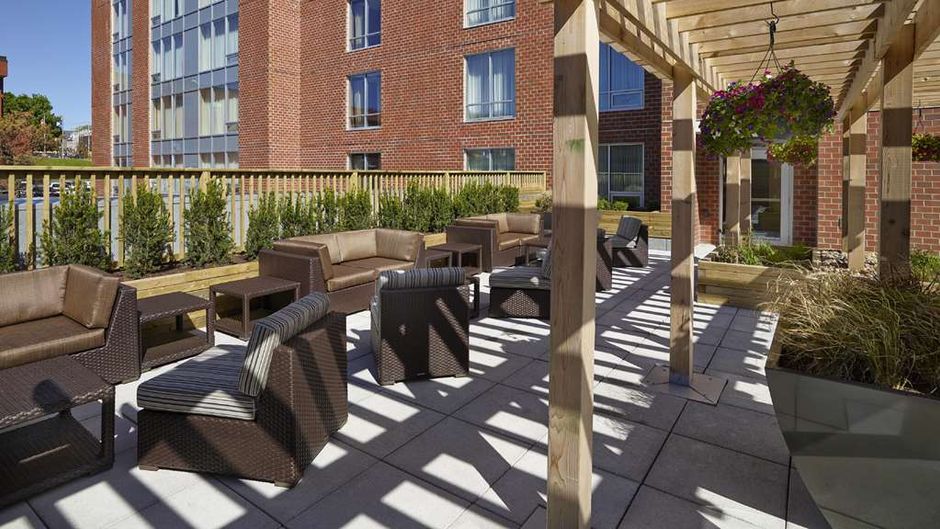 Hampton Inn by Hilton Halifax Downtown Exterior
