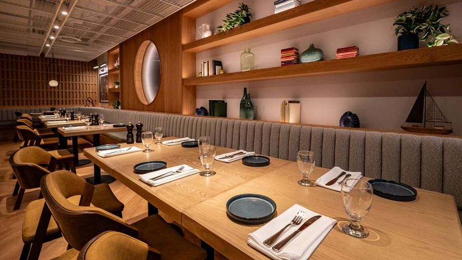 The Hollis Halifax-a DoubleTree Suites Restaurant