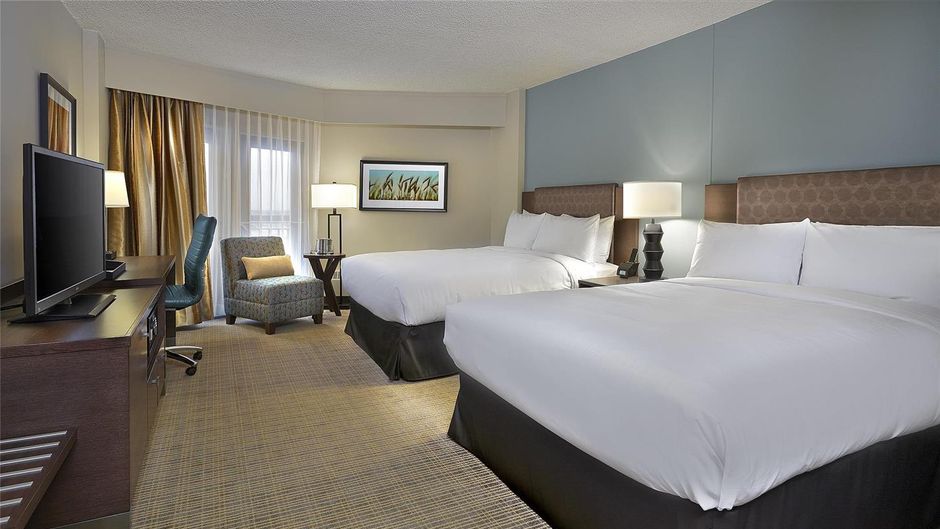 DoubleTree by Hilton Hotel & Conf Ctr Room
