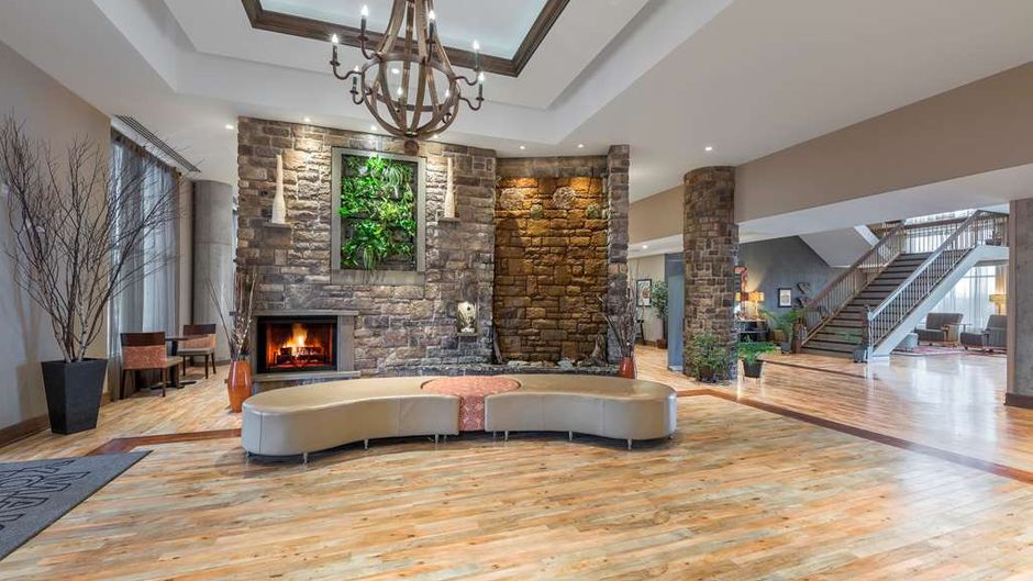 Hampton Inn Sydney Nova Scotia Lobby