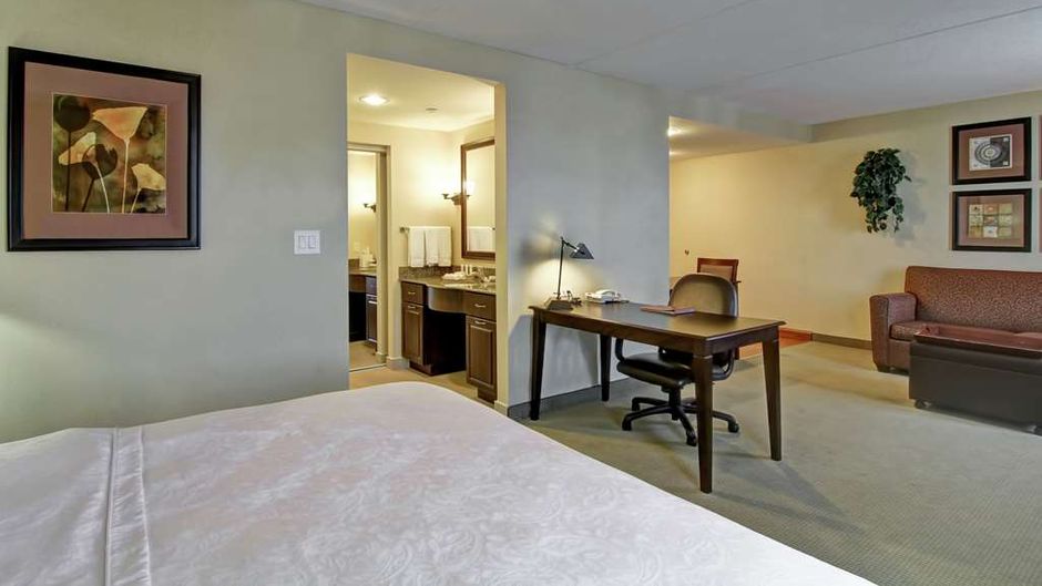 Homewood Suites by Hilton Sudbury Room