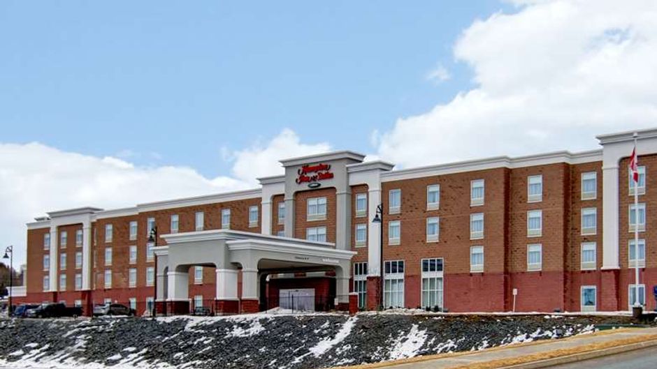 Hampton Inn & Suites Saint John Exterior