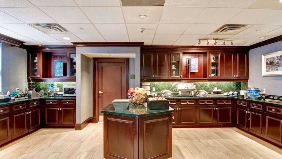 Homewood Suites Mississauga Restaurant