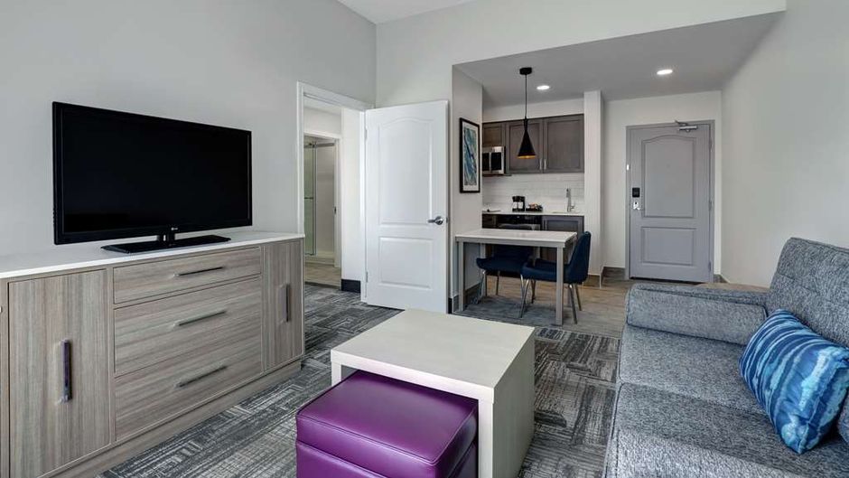 Homewood Suites by Hilton London Ontario Room