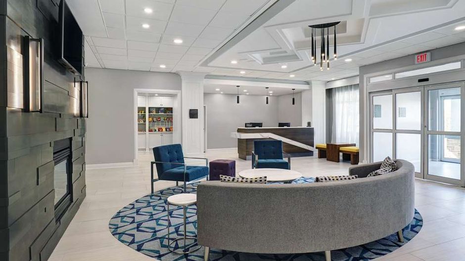Homewood Suites by Hilton London Ontario Lobby