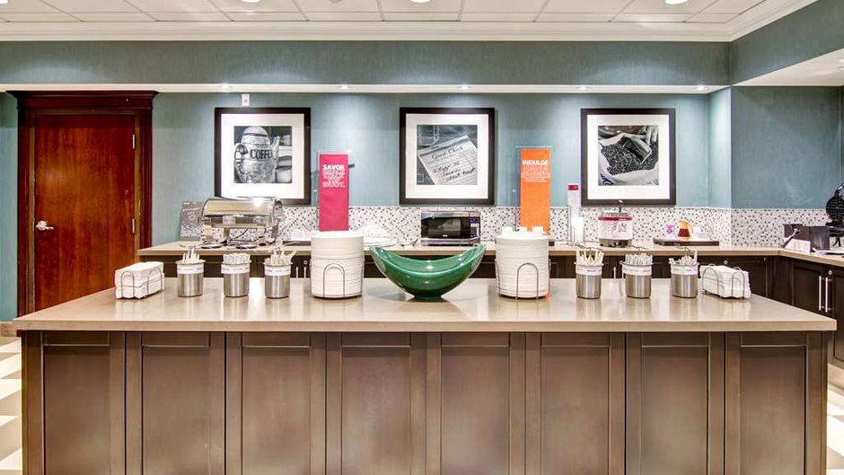 Hampton Inn London Restaurant