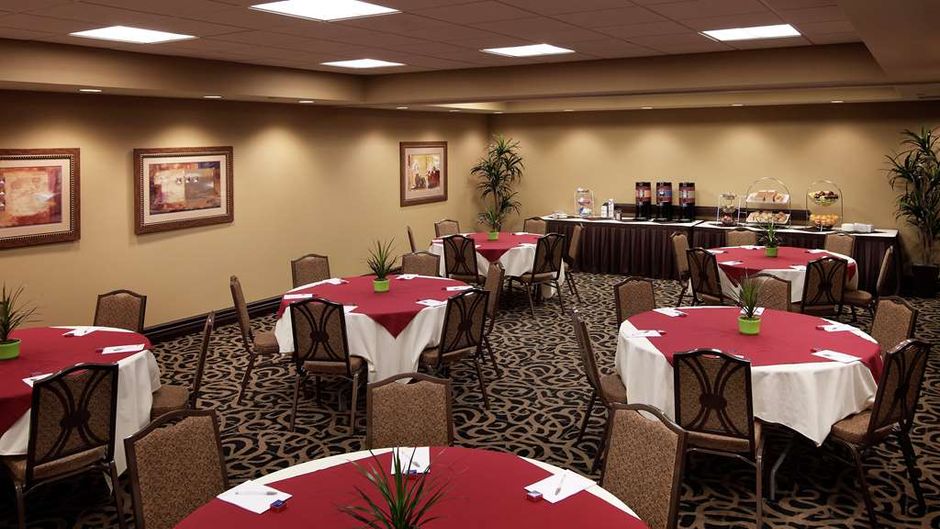 Hampton Inn North Bay Meeting