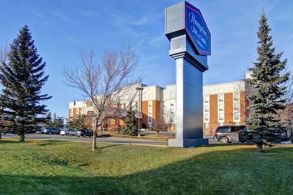 Hampton Inn & Suites Calgary Arpt