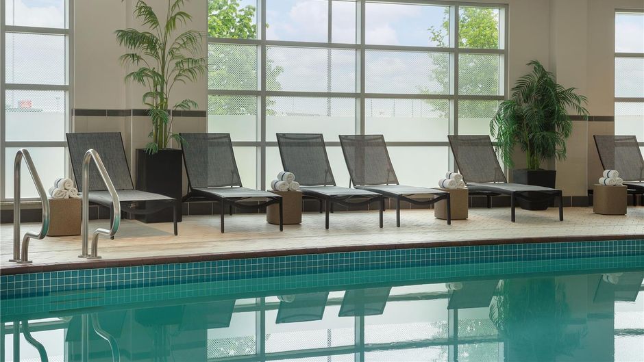 Hampton Calgary Airport North Pool