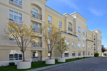 Hampton Inn & Suites by Hilton Calgary