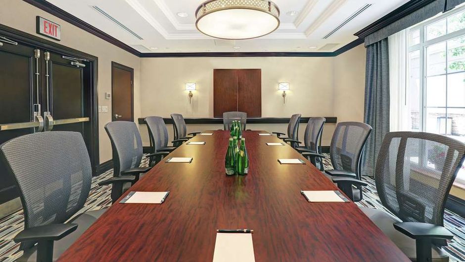 Homewood Suites by Hilton Meeting