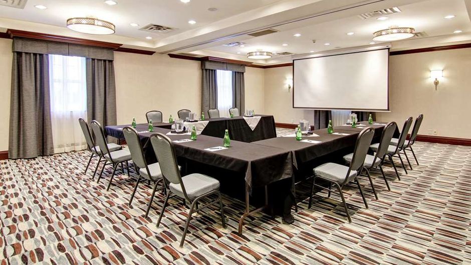 Homewood Suites by Hilton Toronto Meeting