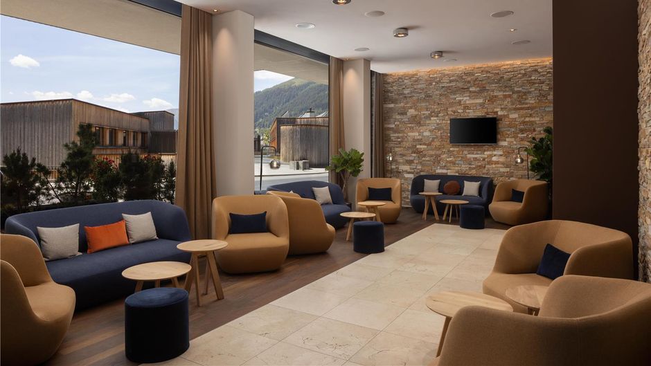 Hilton Garden Inn Davos Lobby