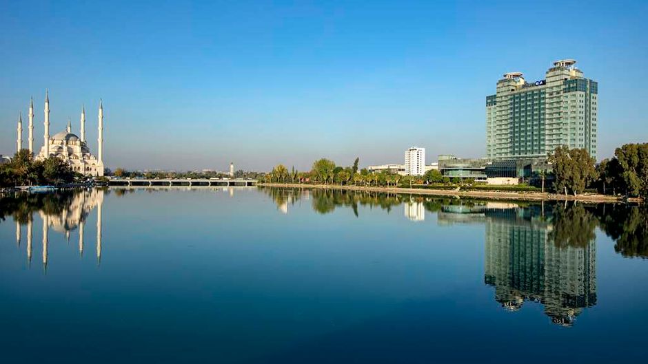 Adana Hilton Exterior
