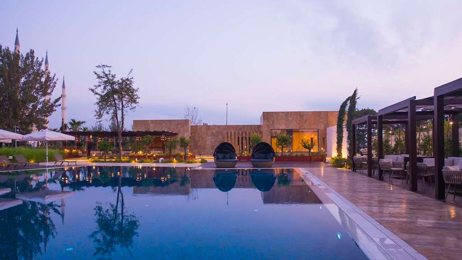 Adana Hilton Pool