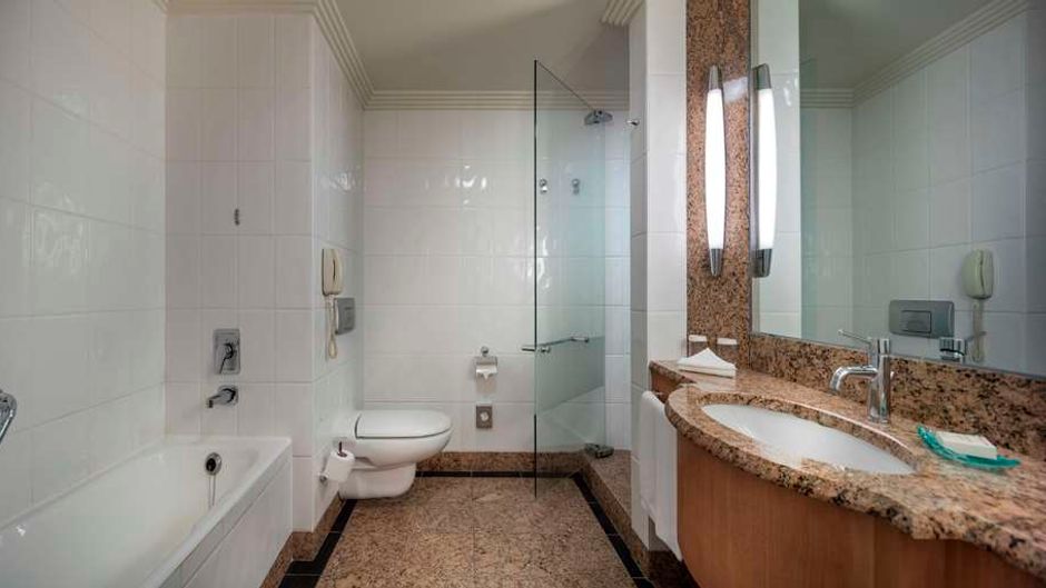 Adana Hilton Room