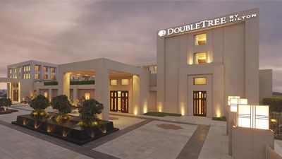 DoubleTree by Hilton Hotel Agra