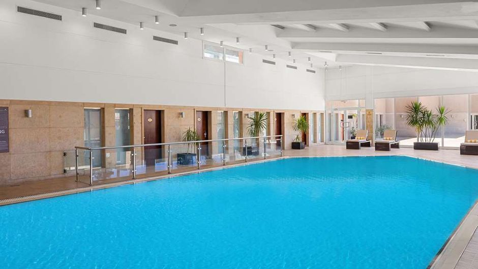 Hilton Alexandria Green Plaza Pool