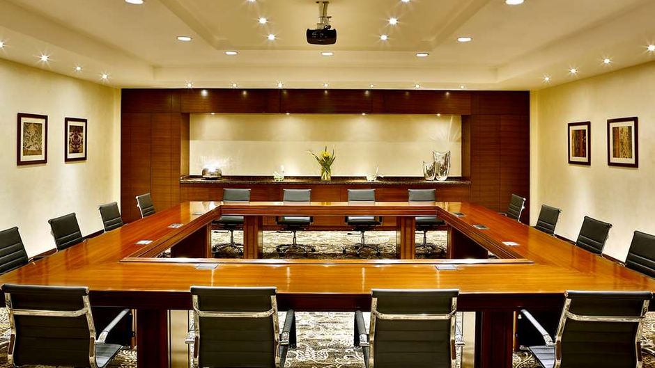 Hilton Alexandria King's Ranch Meeting