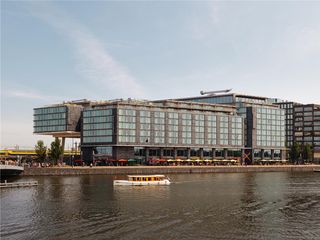 DoubleTree Amsterdam Centraal Station